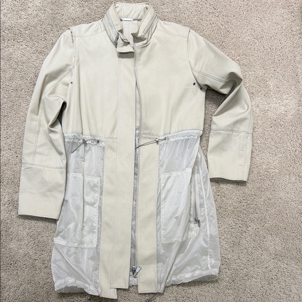 Elie Tahari Cream Trench Coat